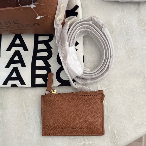 Marc Jacobs Brown The Sack Bag - Picture 7 of 9